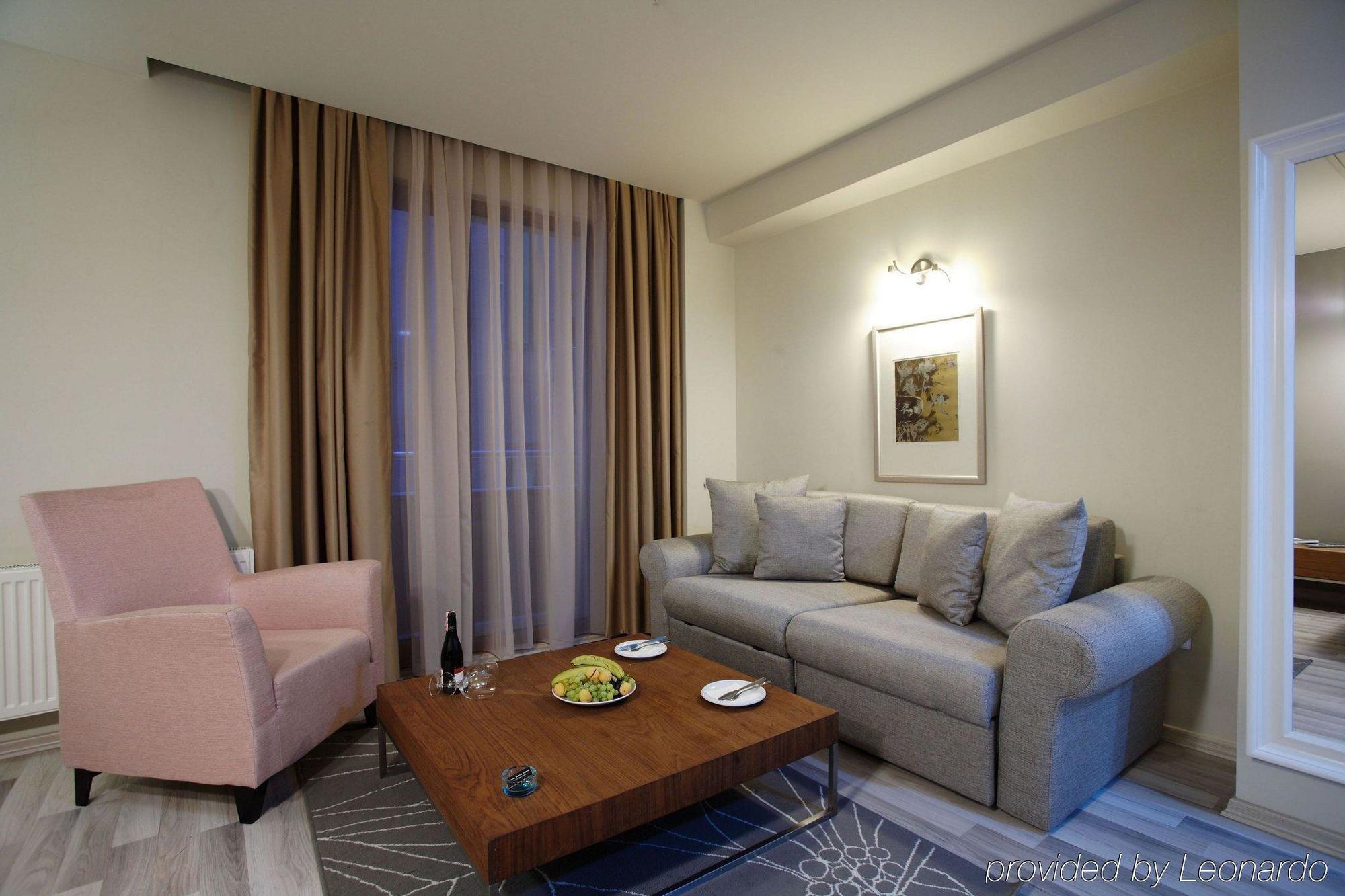 Home Stay Home Sisli Istanbul Room photo